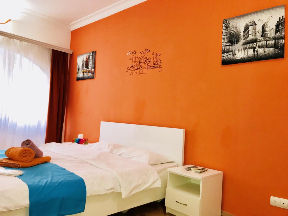 Check-In Apartment Near Fountain Square Vidadi Str บากู ภายนอก รูปภาพ