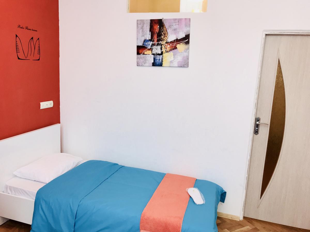 Check-In Apartment Near Fountain Square Vidadi Str บากู ภายนอก รูปภาพ